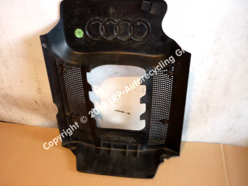 Abdeckung Saugrohr 077103935K Audi A8/S8 (D2, Ab 06/94) BJ: 2000